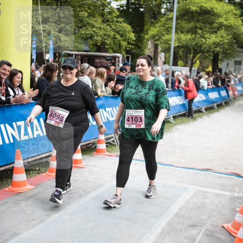 09.05.2026 - Störlauf H.Heesch http://msf.ph/oto/9683232 09.05.2026 18:28:36 Ziel 4098, 4103 meine-sportfotos.de