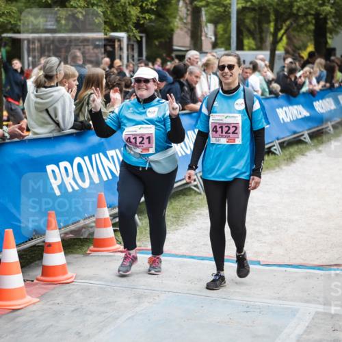 09.05.2026 - Störlauf H.Heesch http://msf.ph/oto/9683237 09.05.2026 18:29:16 Ziel 4121, 4122 meine-sportfotos.de