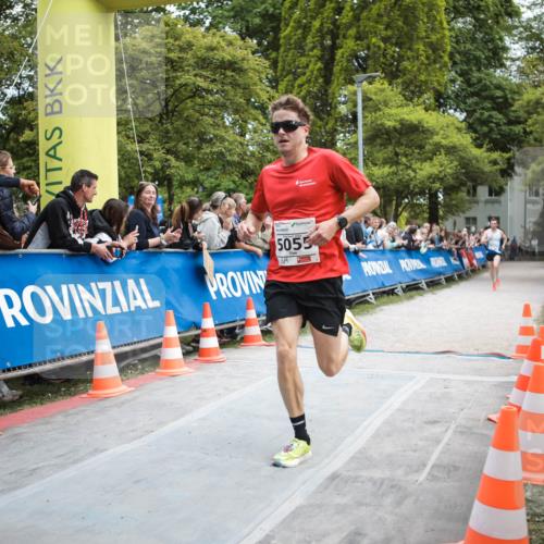 09.05.2026 - Störlauf H.Heesch http://msf.ph/oto/9683271 09.05.2026 18:35:15 Ziel 5055 meine-sportfotos.de