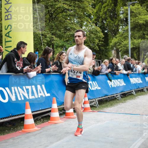09.05.2026 - Störlauf H.Heesch http://msf.ph/oto/9683274 09.05.2026 18:35:18 Ziel 14574 meine-sportfotos.de