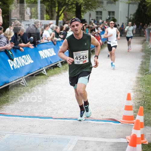 09.05.2026 - Störlauf H.Heesch http://msf.ph/oto/9683308 09.05.2026 18:38:49 Ziel 4545, 4576 meine-sportfotos.de