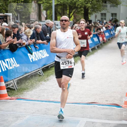 09.05.2026 - Störlauf H.Heesch http://msf.ph/oto/9683313 09.05.2026 18:38:52 Ziel 4576, 5287, 4315 meine-sportfotos.de
