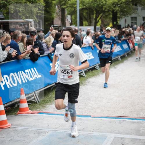 09.05.2026 - Störlauf H.Heesch http://msf.ph/oto/9683342 09.05.2026 18:40:41 Ziel 4569, 4561 meine-sportfotos.de