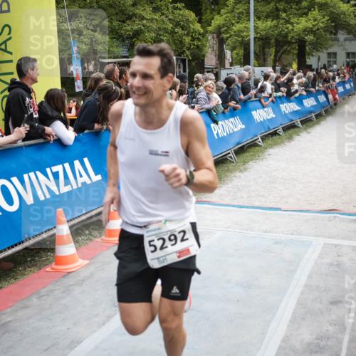 09.05.2026 - Störlauf H.Heesch http://msf.ph/oto/9683423 09.05.2026 18:42:34 Ziel 5292 meine-sportfotos.de