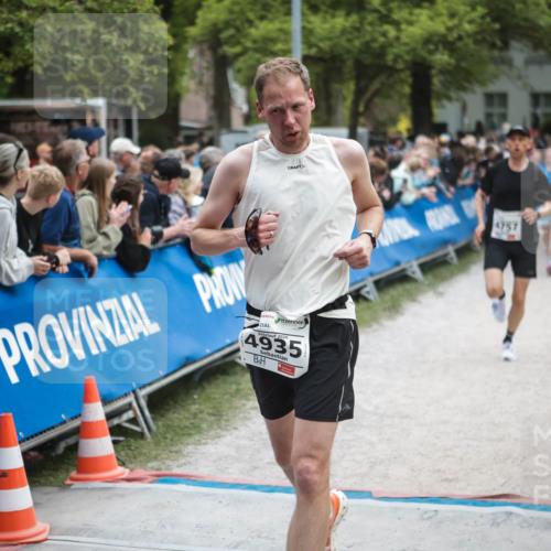 09.05.2026 - Störlauf H.Heesch http://msf.ph/oto/9683440 09.05.2026 18:43:00 Ziel 2026, 4935, 4757 meine-sportfotos.de