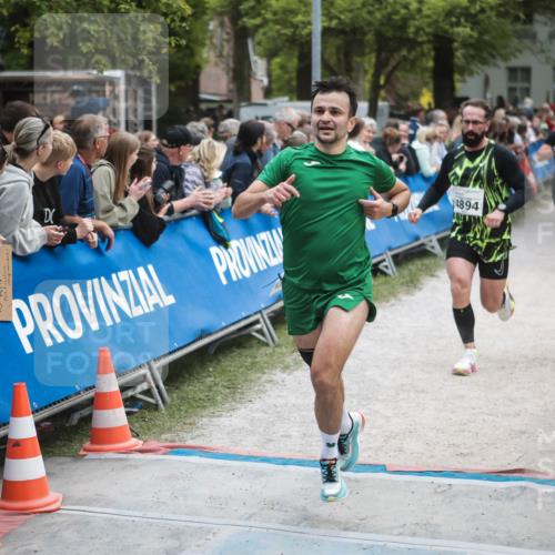 09.05.2026 - Störlauf H.Heesch http://msf.ph/oto/9683452 09.05.2026 18:43:11 Ziel 10, 4894, 5051 meine-sportfotos.de