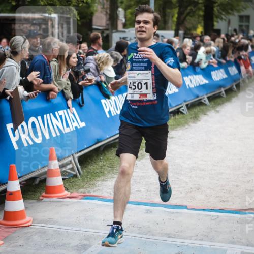 09.05.2026 - Störlauf H.Heesch http://msf.ph/oto/9683507 09.05.2026 18:44:15 Ziel 4501 meine-sportfotos.de