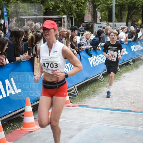 09.05.2026 - Störlauf H.Heesch http://msf.ph/oto/9683563 09.05.2026 18:45:14 Ziel 4703, 71, 15, 4833 meine-sportfotos.de