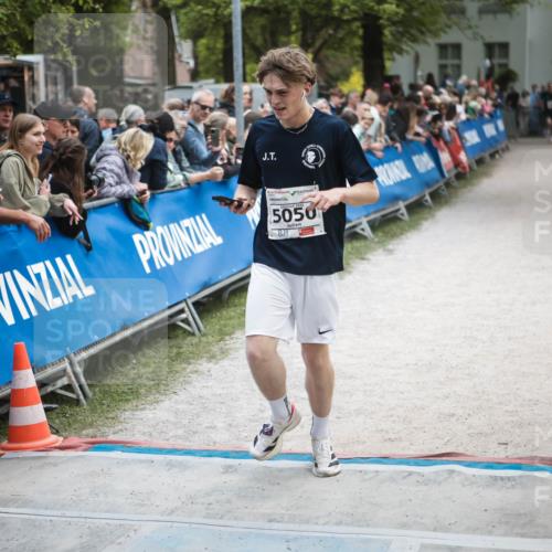 09.05.2026 - Störlauf H.Heesch http://msf.ph/oto/9683575 09.05.2026 18:45:28 Ziel 5050 meine-sportfotos.de