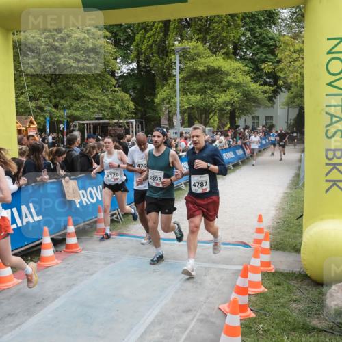 09.05.2026 - Störlauf H.Heesch http://msf.ph/oto/9683765 09.05.2026 18:52:18 Ziel 5120, 4893, 4787, 28 meine-sportfotos.de