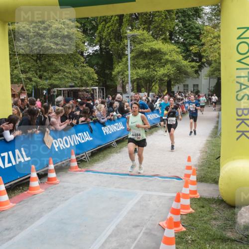 09.05.2026 - Störlauf H.Heesch http://msf.ph/oto/9683781 09.05.2026 18:53:02 Ziel 4488, 5177, 05 meine-sportfotos.de