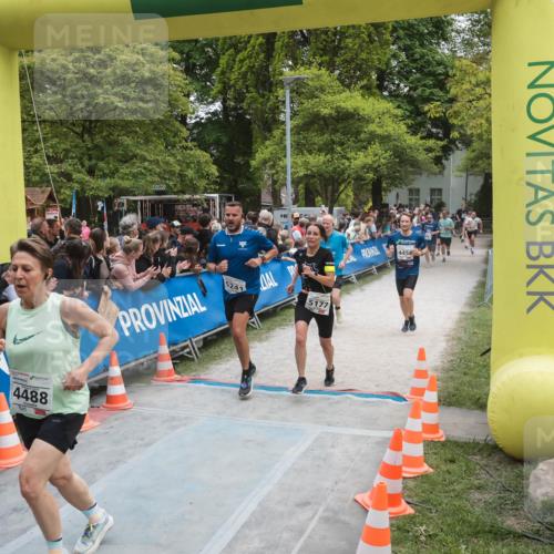 09.05.2026 - Störlauf H.Heesch http://msf.ph/oto/9683782 09.05.2026 18:53:03 Ziel 4488, 241, 5177, 06 meine-sportfotos.de