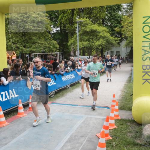 09.05.2026 - Störlauf H.Heesch http://msf.ph/oto/9683787 09.05.2026 18:53:09 Ziel 4301, 4, 28 meine-sportfotos.de