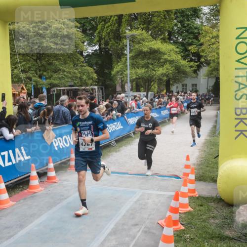 09.05.2026 - Störlauf H.Heesch http://msf.ph/oto/9683835 09.05.2026 18:54:44 Ziel 4267 meine-sportfotos.de