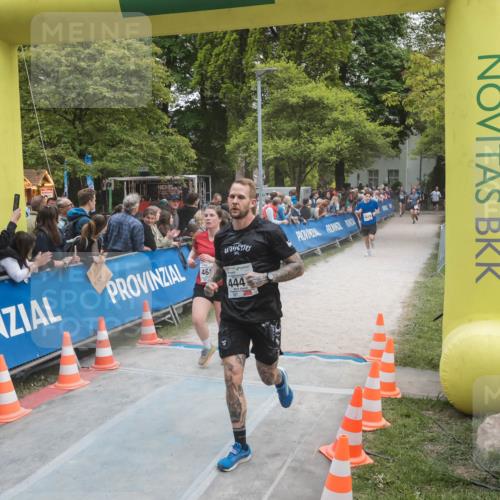 09.05.2026 - Störlauf H.Heesch http://msf.ph/oto/9683836 09.05.2026 18:54:46 Ziel 46, 444, 50 meine-sportfotos.de