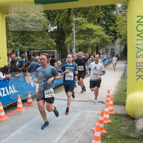 09.05.2026 - Störlauf H.Heesch http://msf.ph/oto/9683841 09.05.2026 18:54:55 Ziel 4493, 4748, 4604, 5188, 58 meine-sportfotos.de