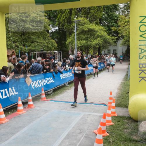 09.05.2026 - Störlauf H.Heesch http://msf.ph/oto/9683859 09.05.2026 18:55:30 Ziel 89 meine-sportfotos.de