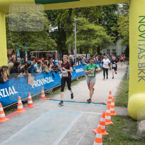 09.05.2026 - Störlauf H.Heesch http://msf.ph/oto/9683904 09.05.2026 18:57:22 Ziel 942, 86 meine-sportfotos.de