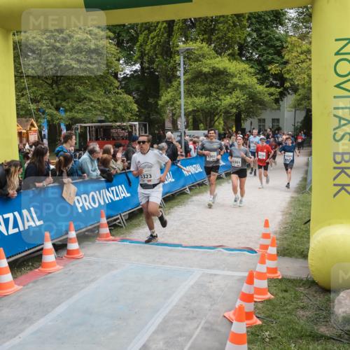 09.05.2026 - Störlauf H.Heesch http://msf.ph/oto/9683927 09.05.2026 18:58:21 Ziel 5323 meine-sportfotos.de