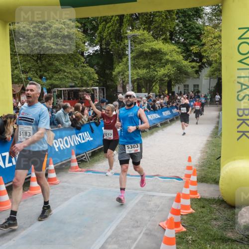 09.05.2026 - Störlauf H.Heesch http://msf.ph/oto/9683932 09.05.2026 18:58:26 Ziel 5183, 5303, 80 meine-sportfotos.de