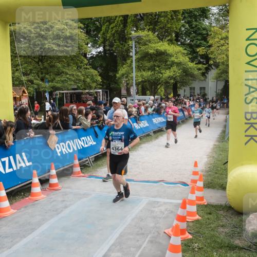 09.05.2026 - Störlauf H.Heesch http://msf.ph/oto/9684003 09.05.2026 19:00:42 Ziel 4364, 98 meine-sportfotos.de