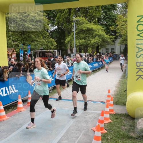 09.05.2026 - Störlauf H.Heesch http://msf.ph/oto/9684023 09.05.2026 19:01:30 Ziel 152 meine-sportfotos.de
