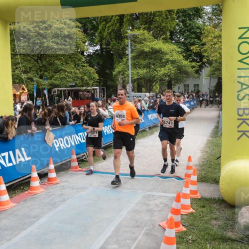 09.05.2026 - Störlauf H.Heesch http://msf.ph/oto/9684030 09.05.2026 19:01:59 Ziel 4303, 4749, 80 meine-sportfotos.de