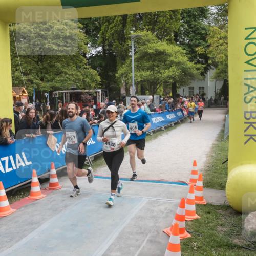 09.05.2026 - Störlauf H.Heesch http://msf.ph/oto/9684064 09.05.2026 19:03:33 Ziel 86 meine-sportfotos.de