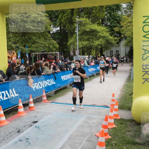 09.05.2026 - Störlauf H.Heesch http://msf.ph/oto/9684106 09.05.2026 19:05:33 Ziel 4262, 86 meine-sportfotos.de