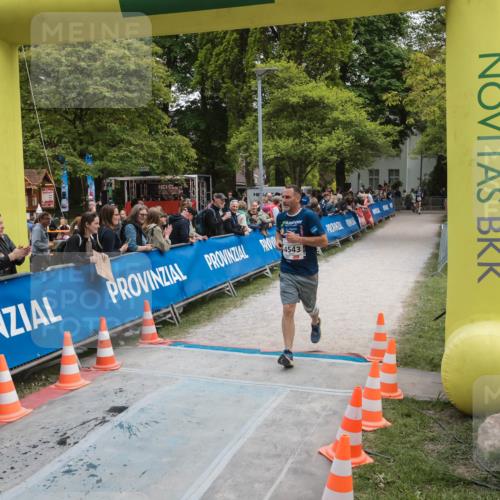 09.05.2026 - Störlauf H.Heesch http://msf.ph/oto/9684124 09.05.2026 19:06:51 Ziel 4543 meine-sportfotos.de