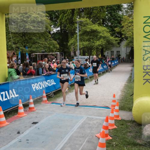 09.05.2026 - Störlauf H.Heesch http://msf.ph/oto/9684221 09.05.2026 19:16:07 Ziel 5039, 2022 meine-sportfotos.de