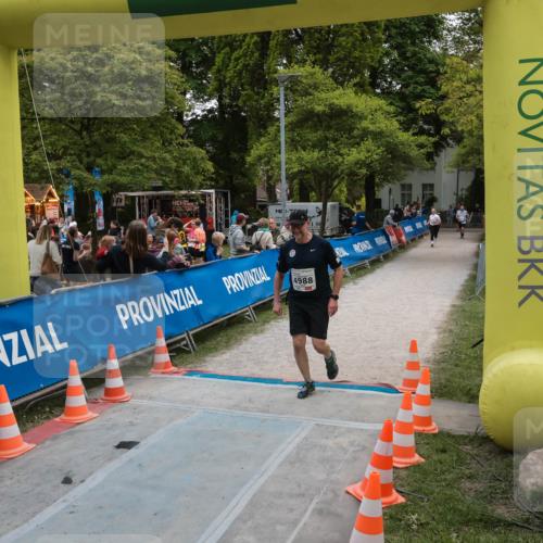 09.05.2026 - Störlauf H.Heesch http://msf.ph/oto/9684239 09.05.2026 19:20:15 Ziel 4988, 88 meine-sportfotos.de