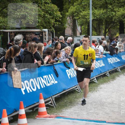 09.05.2026 - Störlauf H.Heesch http://msf.ph/oto/9684328 09.05.2026 18:48:48 Ziel 10, 11 meine-sportfotos.de