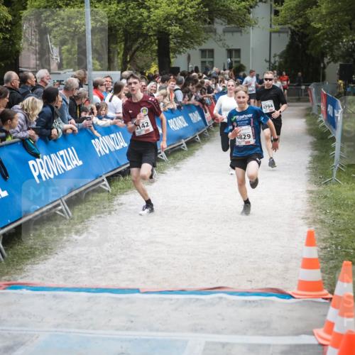 09.05.2026 - Störlauf H.Heesch http://msf.ph/oto/9684410 09.05.2026 18:50:05 Ziel 195, 80, 142, 4794, 4829 meine-sportfotos.de