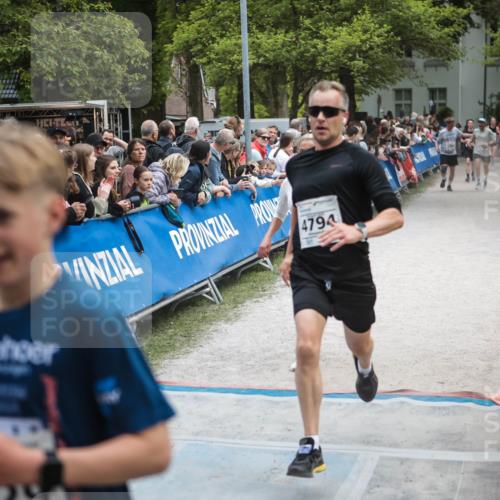09.05.2026 - Störlauf H.Heesch http://msf.ph/oto/9684414 09.05.2026 18:50:07 Ziel 4794 meine-sportfotos.de
