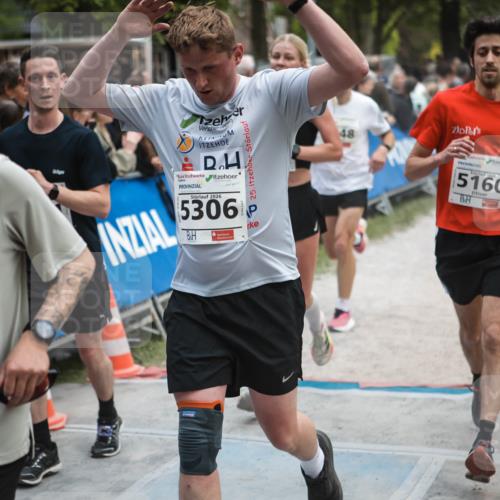 09.05.2026 - Störlauf H.Heesch http://msf.ph/oto/9684426 09.05.2026 18:50:15 Ziel 48, 2026, 5305, 2026, 25, 5306, 5160 meine-sportfotos.de