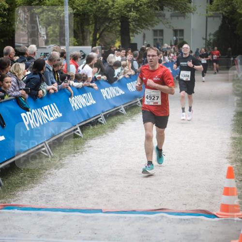09.05.2026 - Störlauf H.Heesch http://msf.ph/oto/9684433 09.05.2026 18:50:19 Ziel 5308, 4927 meine-sportfotos.de