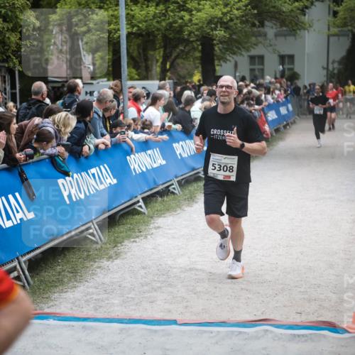 09.05.2026 - Störlauf H.Heesch http://msf.ph/oto/9684438 09.05.2026 18:50:21 Ziel 5308 meine-sportfotos.de