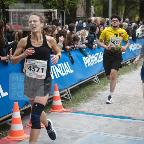 09.05.2026 - Störlauf H.Heesch http://msf.ph/oto/9684500 09.05.2026 18:51:06 Ziel 4571, 5071, 5215, 51 meine-sportfotos.de