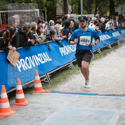 09.05.2026 - Störlauf H.Heesch http://msf.ph/oto/9684531 09.05.2026 18:51:48 Ziel 4889, 4438 meine-sportfotos.de