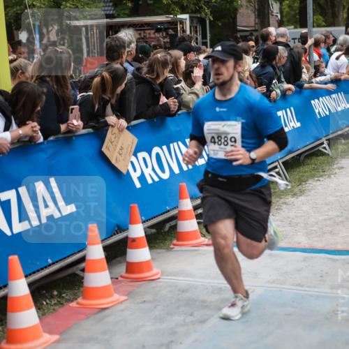09.05.2026 - Störlauf H.Heesch http://msf.ph/oto/9684533 09.05.2026 18:51:48 Ziel 4889 meine-sportfotos.de