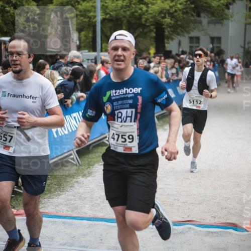 09.05.2026 - Störlauf H.Heesch http://msf.ph/oto/9684559 09.05.2026 18:52:10 Ziel 10, 4657, 4759, 5112 meine-sportfotos.de