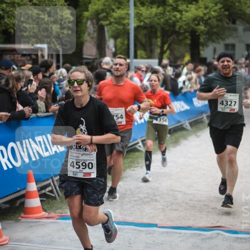 09.05.2026 - Störlauf H.Heesch http://msf.ph/oto/9684589 09.05.2026 18:52:30 Ziel 4590, 54, 356, 4327 meine-sportfotos.de