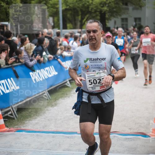 09.05.2026 - Störlauf H.Heesch http://msf.ph/oto/9684608 09.05.2026 18:52:46 Ziel 2026, 502, 4402, 4379 meine-sportfotos.de