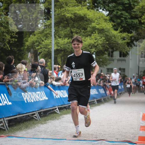 09.05.2026 - Störlauf H.Heesch http://msf.ph/oto/9684672 09.05.2026 18:53:40 Ziel 4557 meine-sportfotos.de