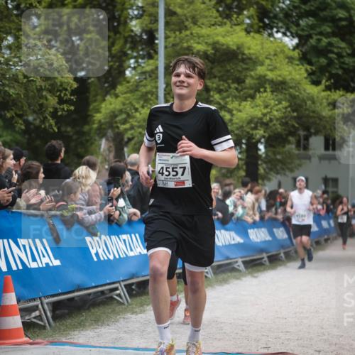 09.05.2026 - Störlauf H.Heesch http://msf.ph/oto/9684674 09.05.2026 18:53:40 Ziel 10, 3, 4557, 4540 meine-sportfotos.de