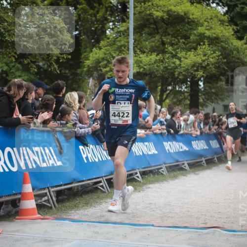 09.05.2026 - Störlauf H.Heesch http://msf.ph/oto/9684701 09.05.2026 18:53:59 Ziel 25, 4422, 4597 meine-sportfotos.de