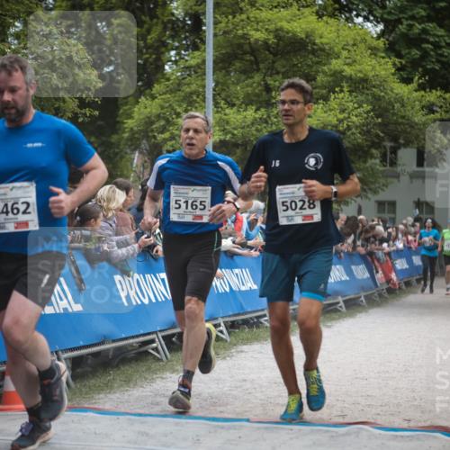 09.05.2026 - Störlauf H.Heesch http://msf.ph/oto/9684712 09.05.2026 18:54:04 Ziel 4462, 5165, 5028 meine-sportfotos.de