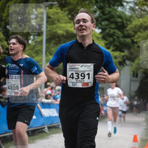 09.05.2026 - Störlauf H.Heesch http://msf.ph/oto/9684738 09.05.2026 18:54:26 Ziel 4809, 8, 4808, 2026, 4391 meine-sportfotos.de
