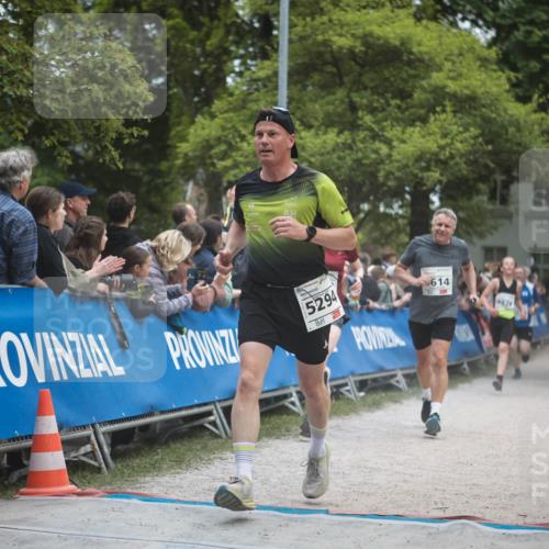 09.05.2026 - Störlauf H.Heesch http://msf.ph/oto/9684748 09.05.2026 18:54:33 Ziel 10, 5294, 614, 4828 meine-sportfotos.de